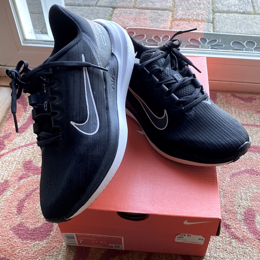 Women’s Nike Air winflo 9 sneakers